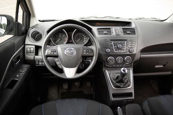Diesel auto met kapotte versnelling verkopen