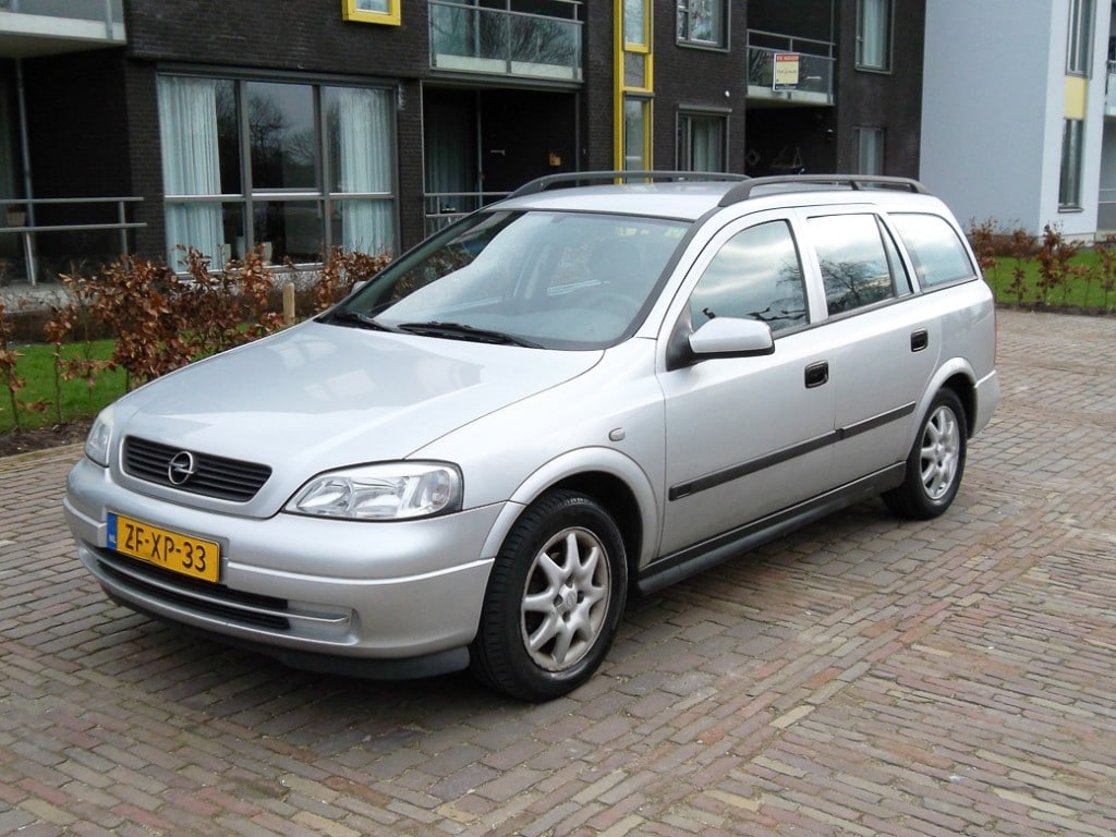 Afgekeurde Opel Astra